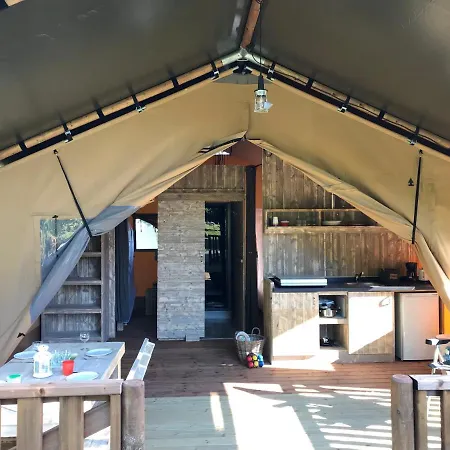 Safaritent Glamping De L'olivigne *